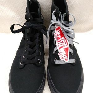 Vans black shoes